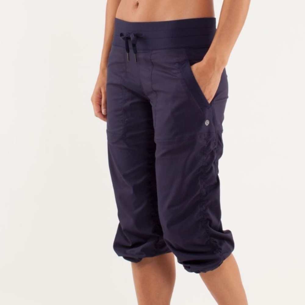 Lululemon Deep Indigo Dance Studio Underlined Cropped Pants Size 4